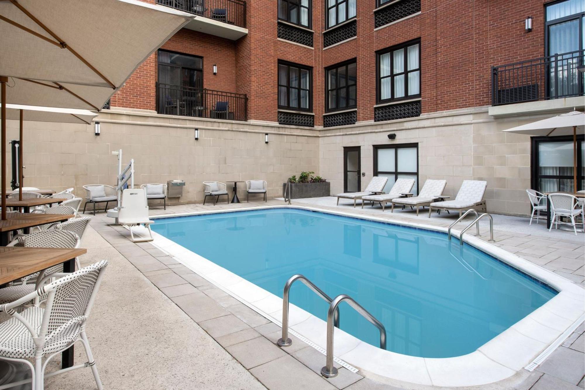 Courtyard By Marriott Savannah Downtown - Historic District Exterior foto