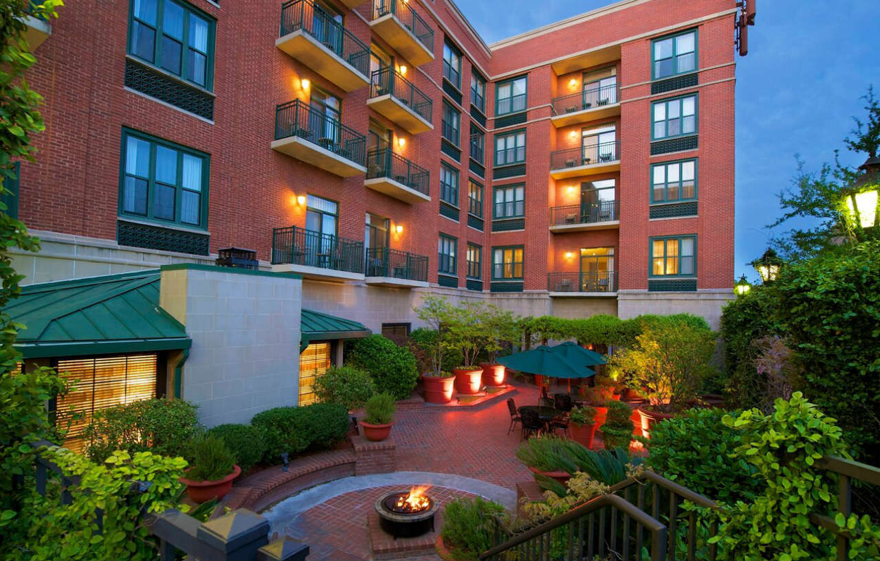 Courtyard By Marriott Savannah Downtown - Historic District Exterior foto